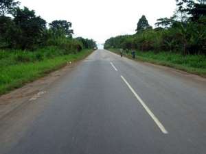 4 Persons Escape Death On Sunyani-Kumasi Highway